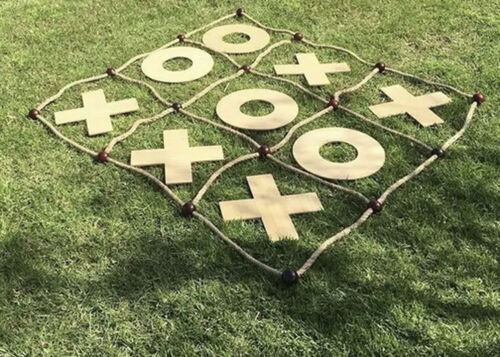 GIANT OUTDOORS NAUGHTS & CROSSES, TIC TAC TOE GAME