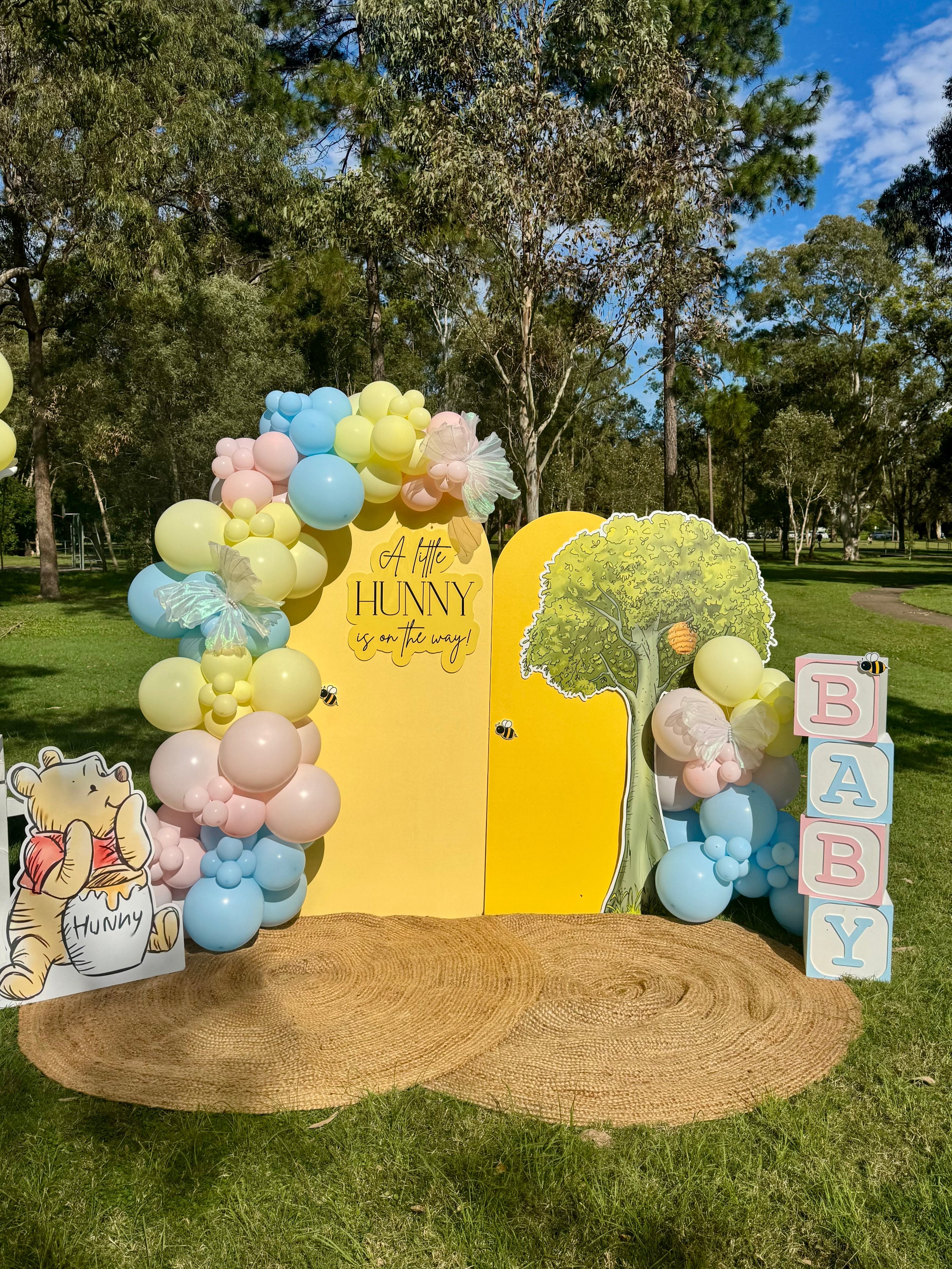 Winnie the Pooh Deluxe Package
