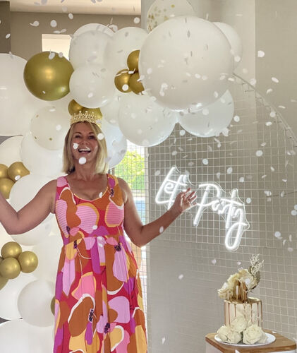 LET’S PARTY NEON LIGHT – WHITE